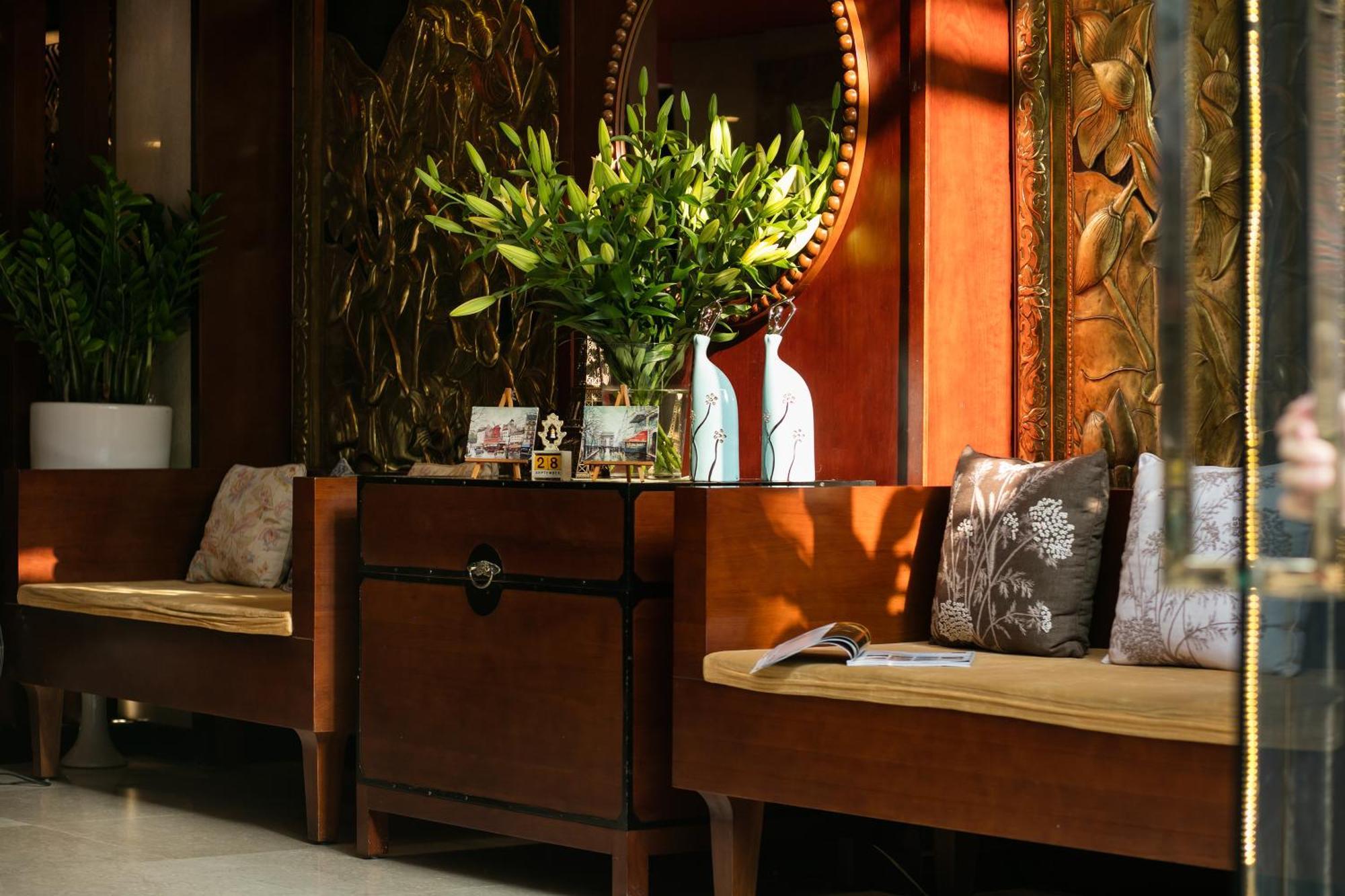 Au Coeur D'Hanoi Boutique Hotel Bagian luar foto