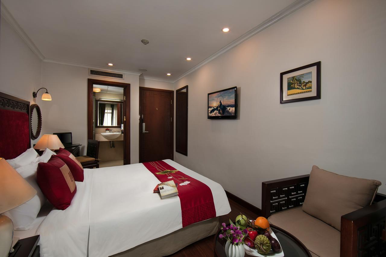 Au Coeur D'Hanoi Boutique Hotel Bagian luar foto